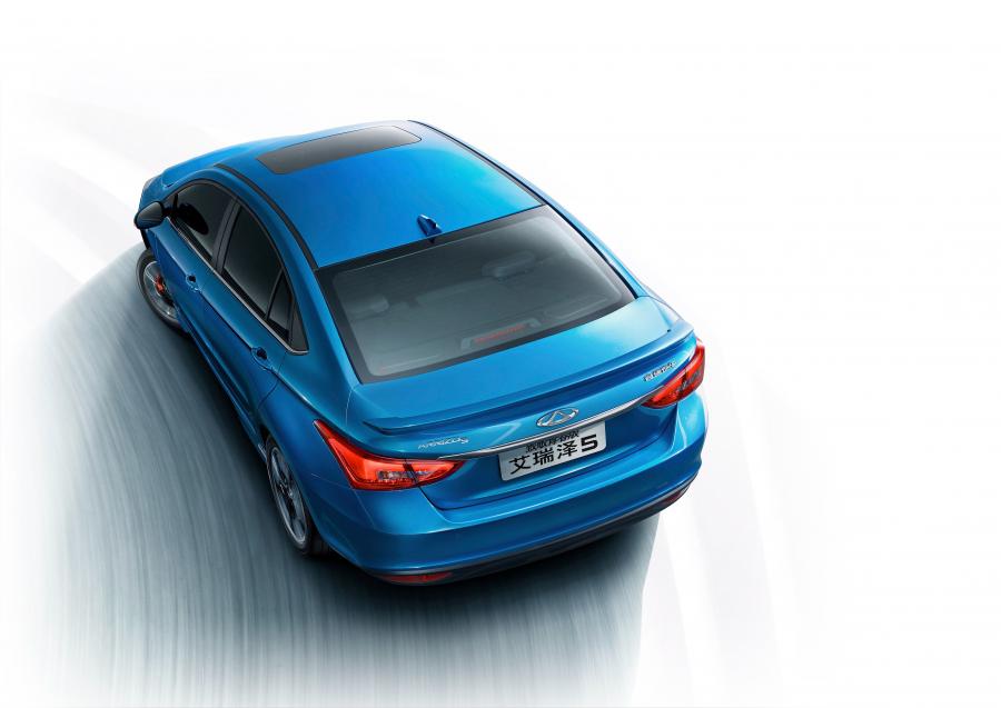  Chery Arrizo 5 for Youth 2015 года  (фото 3 из 3)